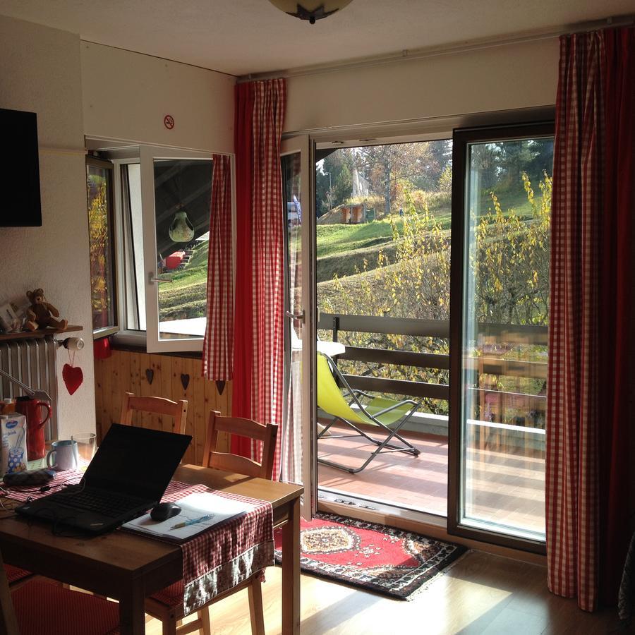 Romantic Chalet-Style Flat With Mountain View Torgon 外观 照片