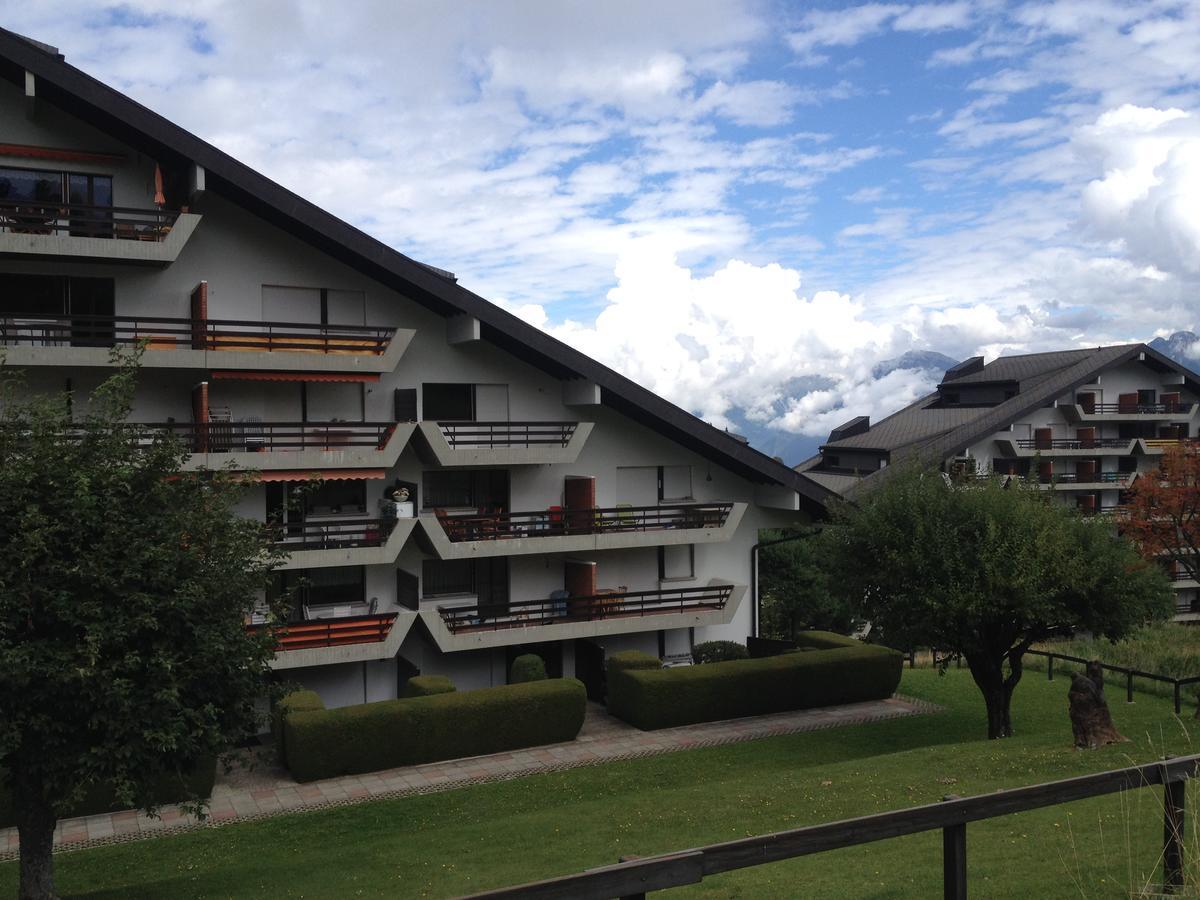 Romantic Chalet-Style Flat With Mountain View Torgon 外观 照片