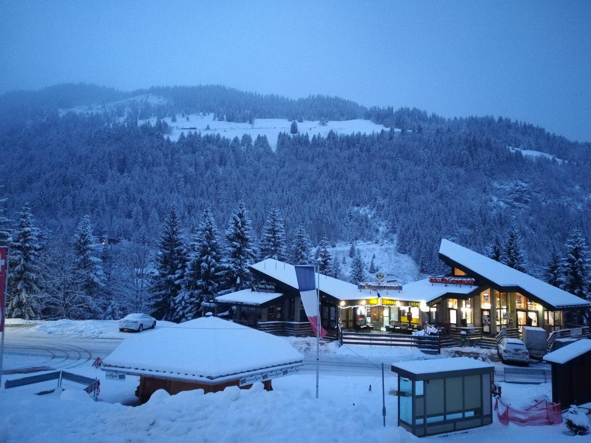 Romantic Chalet-Style Flat With Mountain View Torgon 外观 照片