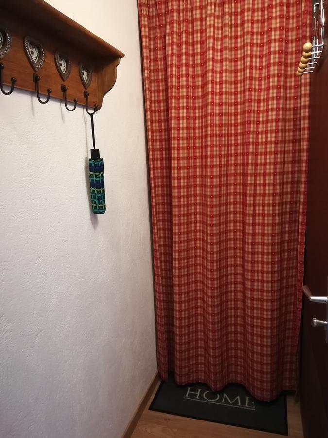 Romantic Chalet-Style Flat With Mountain View Torgon 外观 照片