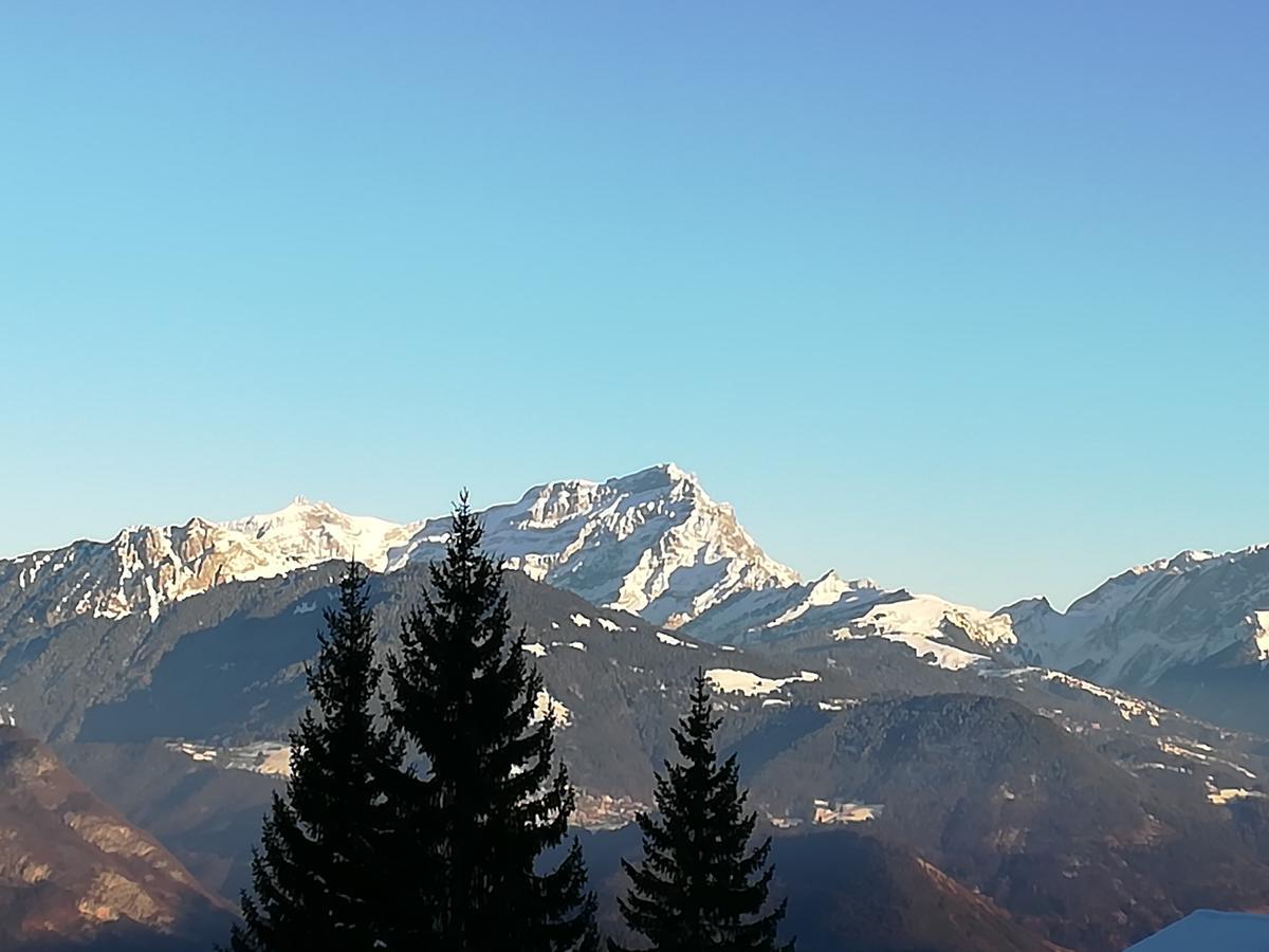 Romantic Chalet-Style Flat With Mountain View Torgon 外观 照片